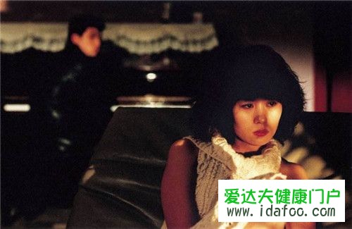 韩国电影偷情家族 一家人上演集体婚外情的故事