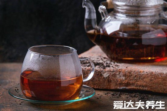 甲醛最怕的三个土方法，木质家具涂抹红茶水非常有效