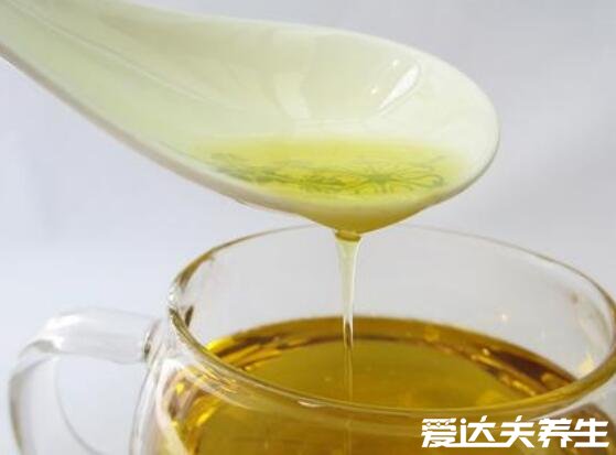 葡萄籽油的功效与作用，抗氧化美白祛斑(女性必购)