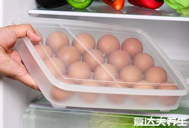 鸡蛋在冰箱里可以保存多久，一个月时间长了会变质(附鸡蛋保存法)