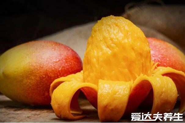 芒果吃多了会怎么样，不仅会上火消化不良还容易长胖