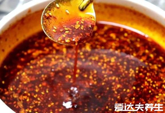 辣椒油怎么做才能又辣又香，超详细步骤做出色香味俱全的辣椒油