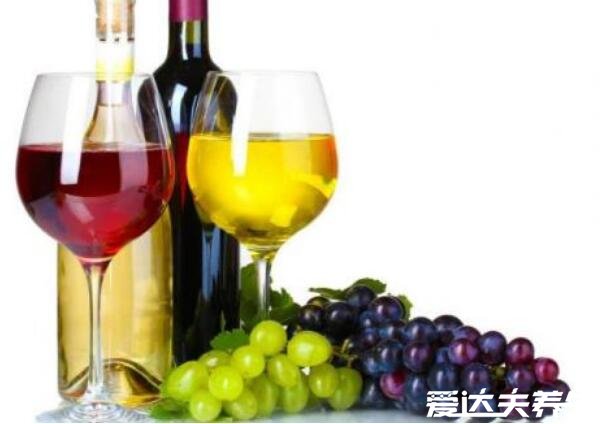 干红和葡萄酒的区别，颜色/含糖量/酿造工艺不同(干红指干性红葡萄酒)