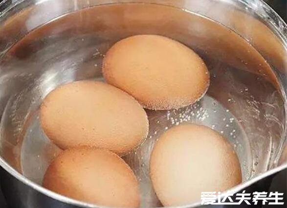 鸡蛋冷水下锅煮几分钟，冷水下锅10分钟或水开后5分钟为全熟