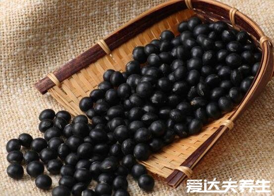 黑豆的功效与作用禁忌，可改善贫血/延年益寿但不可多食
