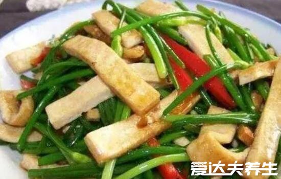 韭菜苔和什么一起炒好吃，瘦肉/鸡蛋/香肠/豆腐皆可(附制作方法)