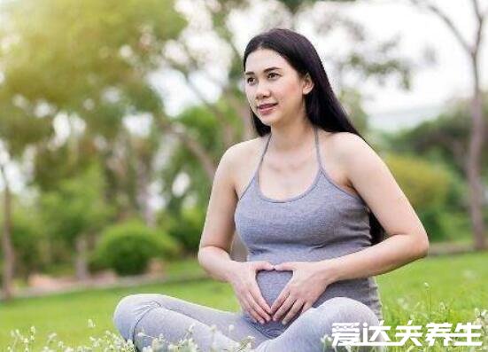 怀孕刚着床的6个反应，大部分妈妈不知道原来尿频可能是怀孕了