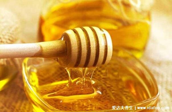 蜂蜜是酸性还是碱性，弱碱性可促进新城代谢(碱性食物大全列表)