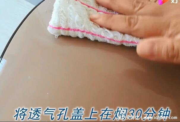 电饭锅做最简单的蛋糕，只要七步新手小白也能学(附步骤图)