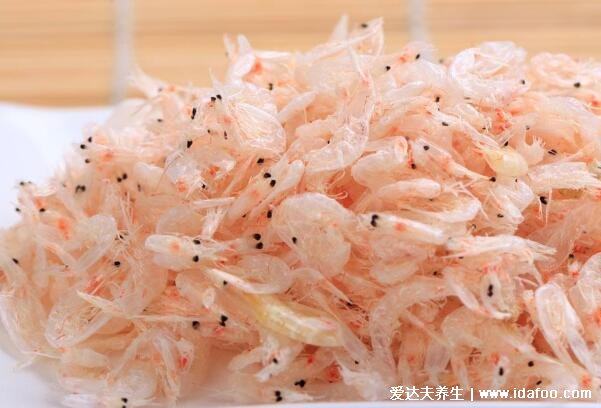 虾皮不能和什么一起吃，和红枣同食如吃砒霜(食物相克表)