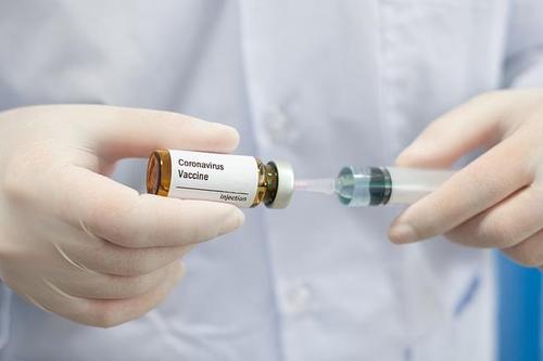感冒可以打新冠疫苗吗，感冒不建议打新冠疫苗