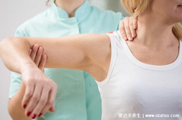右肩膀痛警惕四种病，心脏病/胆囊炎/肩周炎/癌症最严重