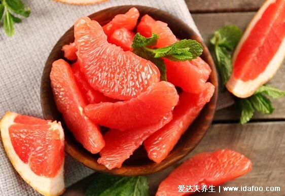 越吃越瘦的10种水果，轻松吃出好身材(可代替主食减肥)