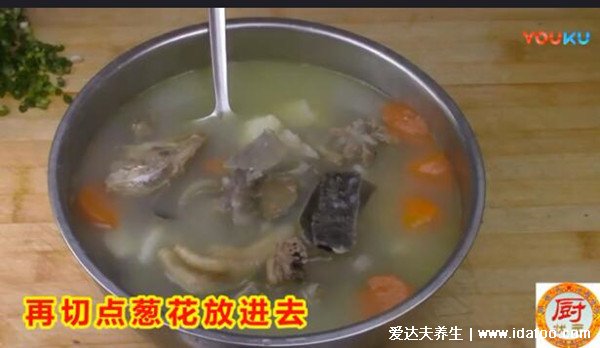 甲鱼汤怎么炖补肾效果好，山药鸡肉甲鱼汤就可以（附做法视频）