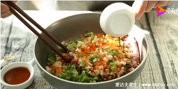 牛肉配啥菜包饺子好吃，牛肉胡萝卜就很好吃(附视频做法)