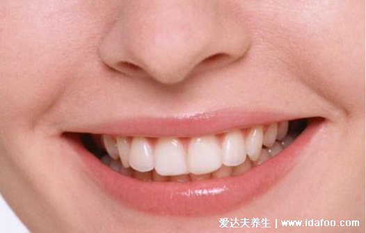 牙齿发黄怎么去除变白，七个去牙黄最有效的土方法