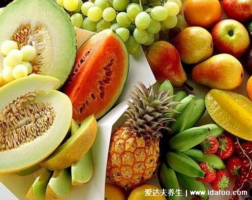 降血压十大水果，柿子的叶泡茶有助于降血压(还有山楂和西瓜)