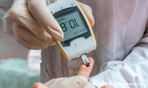 血糖正常值新标准2021，在4.4-6.1之间正常根据年龄自测