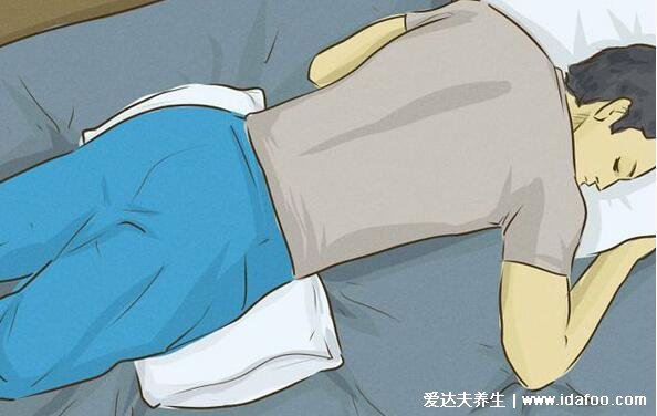 腰间盘突出正确睡姿图晚上，喜欢趴着睡的一定要垫枕头