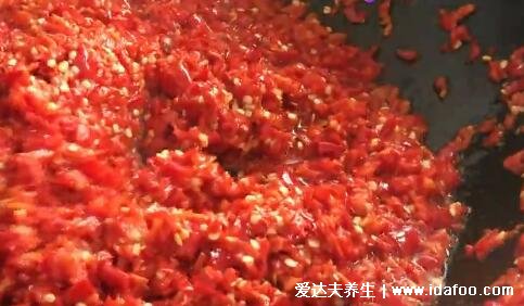 辣椒酱怎么做好吃又香新鲜辣椒酱的做法，不可错过5个步骤(附视频)