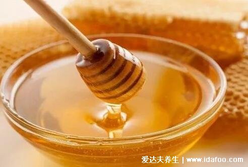 蜂蜜不能和什么一起吃，包括葱/韭菜/海鲜/豆浆/豆腐