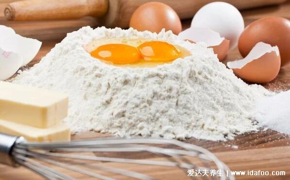 高筋面粉和低筋面粉有什么区别适合做什么，包子饺子用中筋面粉就行