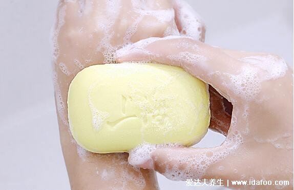 硫磺皂洗脸好吗，不好更建议洗澡时用可以去油脂和螨虫痘