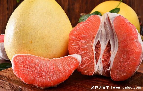 红柚子的功效与作用是什么?红心柚和三红蜜柚哪个好