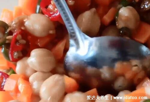 鹰嘴豆怎么吃，别纠结了饱腹好吃试试凉拌鹰嘴豆(附视频做法)