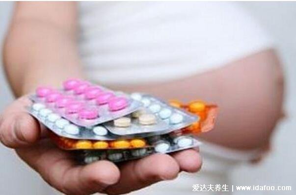 吃毓婷和人流哪个伤害大，紧急避孕药危害要小(一年不能超过3次)