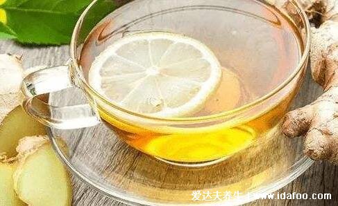 柠檬片泡水能祛斑吗，有一定效果但要坚持饮用(含柠檬祛斑方法)