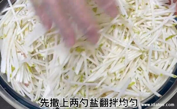 芥菜丝的腌制方法大全，掌握这个小窍门新手都能做(附视频图解)