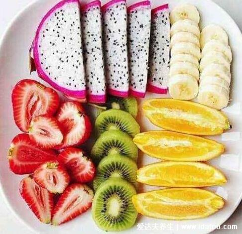 什么时间吃水果比较好，可上午两餐之间吃和下午四点(胃酸多不宜空腹)