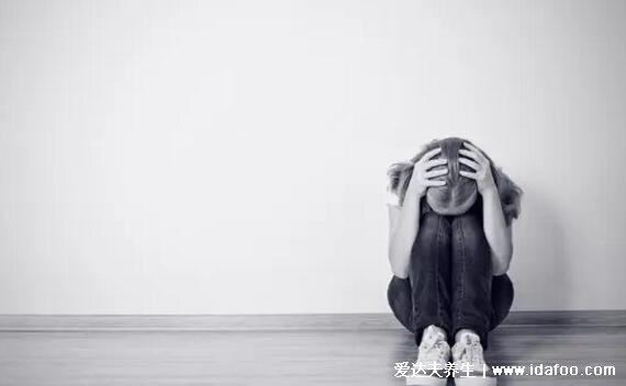 12岁少年每晚肚子疼确诊为抑郁，心理疼痛是开始抑郁的表现