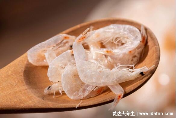 虾皮是什么怎么吃补钙，毛虾的干制品/煮粥炖汤炒菜都可