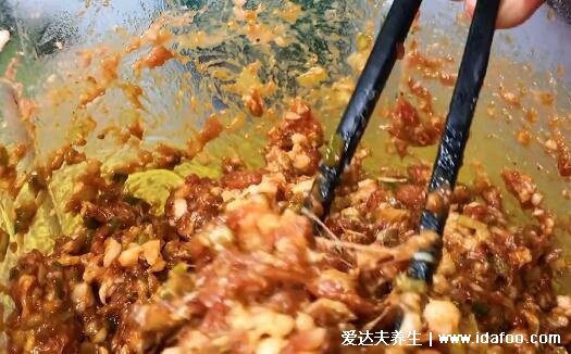 猪肉大葱饺子馅怎么调好吃，在家直接调不用放料酒(附视频做法) 