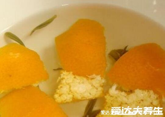 陈皮和橘子皮有什么区别，新鲜橘子不能泡水(橘子皮加工成陈皮)