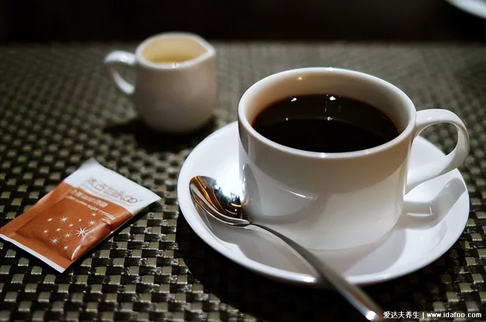 每天喝一杯黑咖啡，真的能減肥，保護心臟嗎？