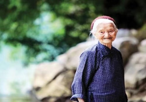 百岁老人长寿的习惯都有哪些