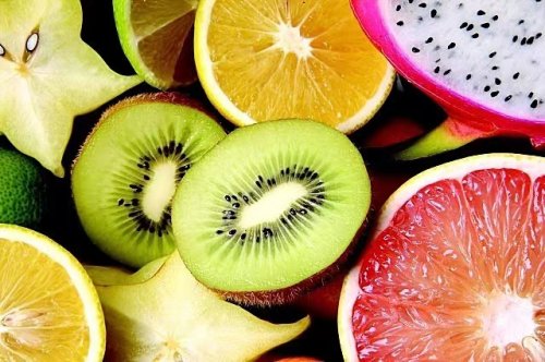 女性要想皮肤好多吃4种水果