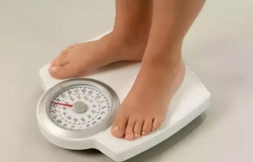 身高155cm至165cm的女性体重达到多少斤最合适