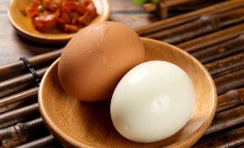 鸡蛋美味又营养秋天鸡蛋加点它养生效果翻倍